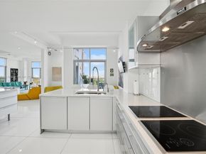 201 Aqua Ave 801, Miami Beach FL 33141