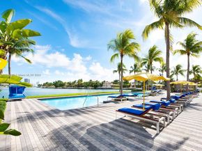 201 Aqua Ave 801, Miami Beach FL 33141
