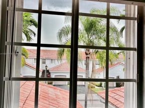 3626 San Simeon Cir, Weston FL 33331