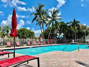 3626 San Simeon Cir, Weston FL 33331
