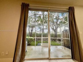 3626 San Simeon Cir, Weston FL 33331