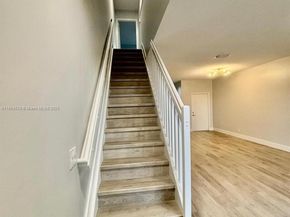 3626 San Simeon Cir, Weston FL 33331