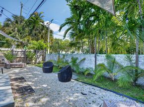 7811 NE 10th Ct, Miami FL 33138