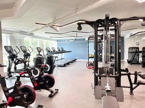 400 S Pointe Dr 401, Miami Beach FL 33139