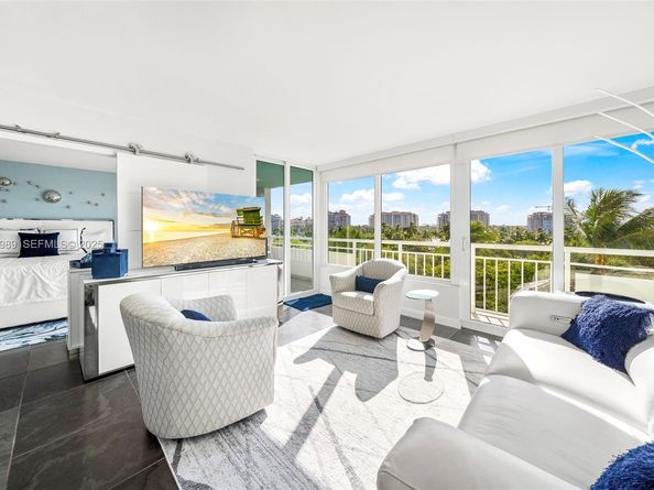 400 S Pointe Dr 401, Miami Beach FL 33139