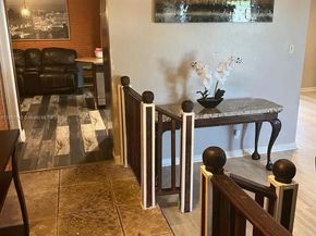 3401 NW 40th St, Lauderdale Lakes FL 33309