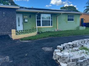 3401 NW 40th St, Lauderdale Lakes FL 33309