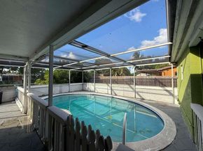 3401 NW 40th St, Lauderdale Lakes FL 33309