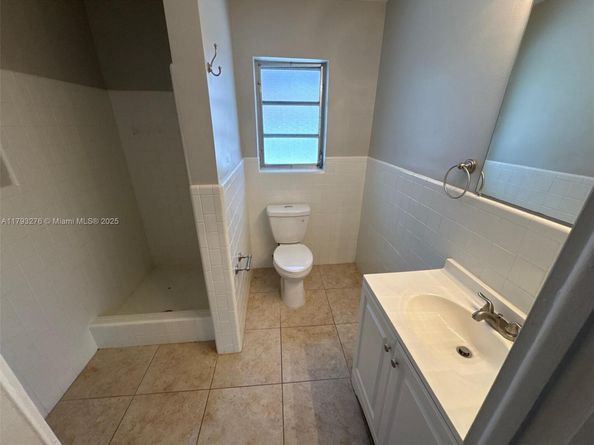 4380 NW 4th Ct, Coconut Creek FL 33066