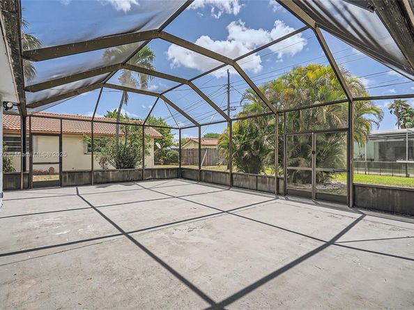 4380 NW 4th Ct, Coconut Creek FL 33066