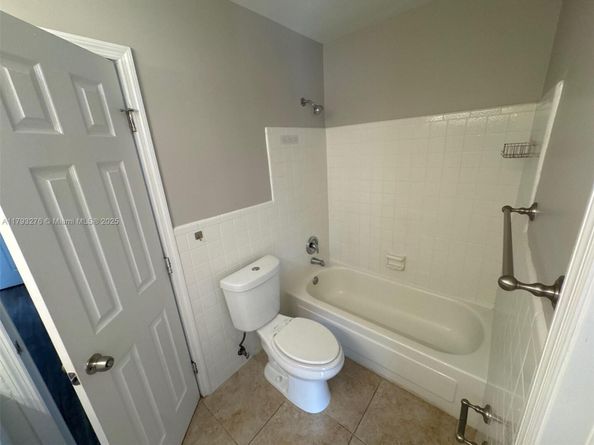 4380 NW 4th Ct, Coconut Creek FL 33066