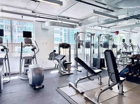 3250 NE 1st Ave 617, Miami FL 33137