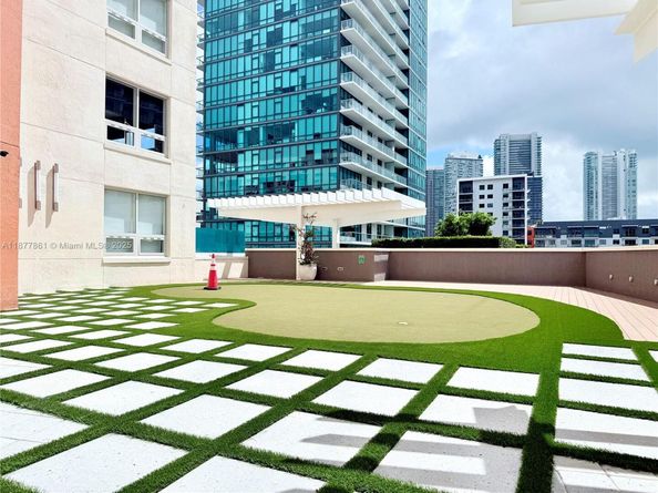3250 NE 1st Ave 617, Miami FL 33137