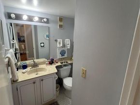 8900 Washington Blvd 402, Pembroke Pines FL 33025