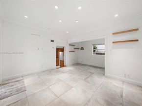 151 NE 43rd St, Miami FL 33137