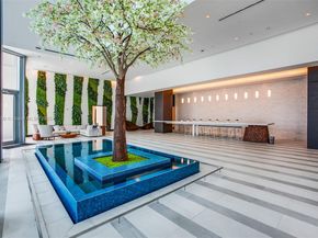 851 NE 1ST Ave 1810, Miami FL 33132