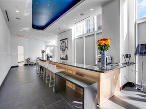 851 NE 1ST Ave 1810, Miami FL 33132