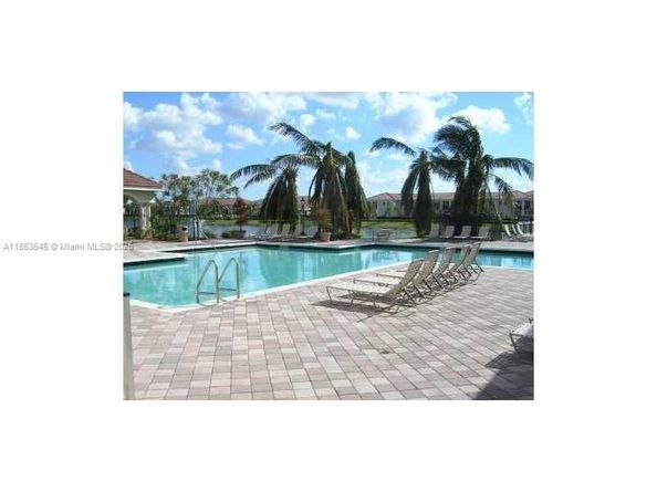 2433 Centergate Dr 204, Miramar FL 33025