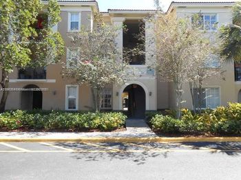 2433 Centergate Dr