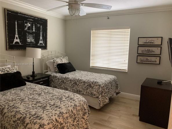 275 Palm Ave A303, Jupiter FL 33477
