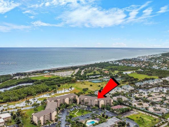 275 Palm Ave A303, Jupiter FL 33477