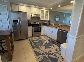 275 Palm Ave A303, Jupiter FL 33477