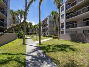 8810 SW 132nd Pl 101DN, Miami FL 33186