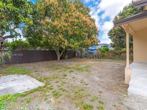 1521 NW 51st St, Miami FL 33142