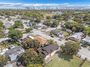 1521 NW 51st St, Miami FL 33142