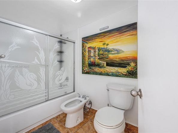 290 174th St 511, Sunny Isles Beach FL 33160