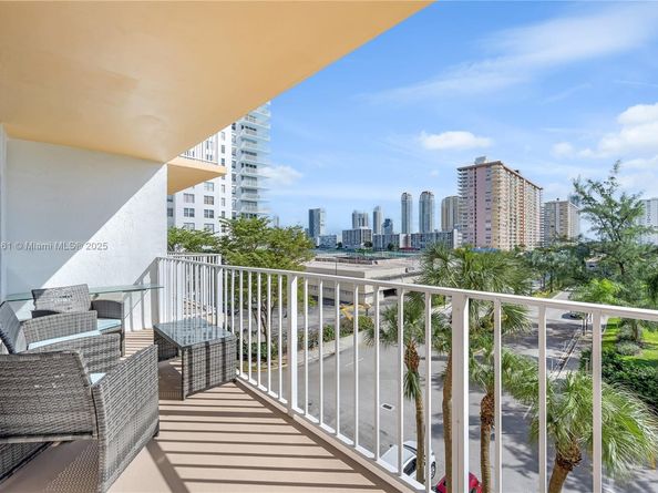 290 174th St 511, Sunny Isles Beach FL 33160