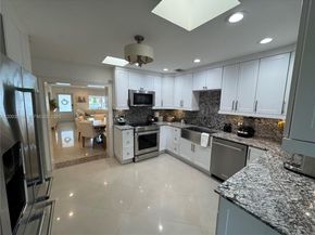18620 NW 47th Ct, Miami Gardens FL 33055