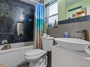 405 SW 73rd Ave, North Lauderdale FL 33068