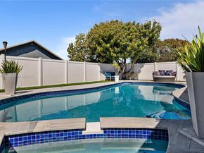 405 SW 73rd Ave, North Lauderdale FL 33068