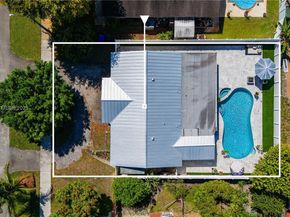 405 SW 73rd Ave, North Lauderdale FL 33068