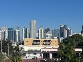 1220 SW 5th St 21, Miami FL 33135