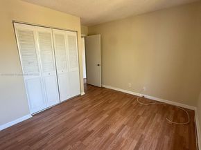 1009 Green Pine Blvd H3, West Palm Beach FL 33409