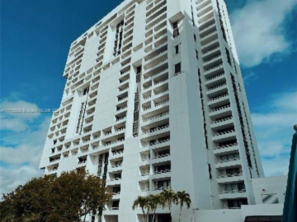 20355 NE 34th Ct 1828, Aventura FL 33180