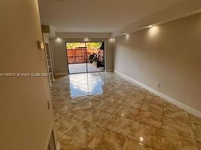 6724 SW 114th Pl F, Miami FL 33173