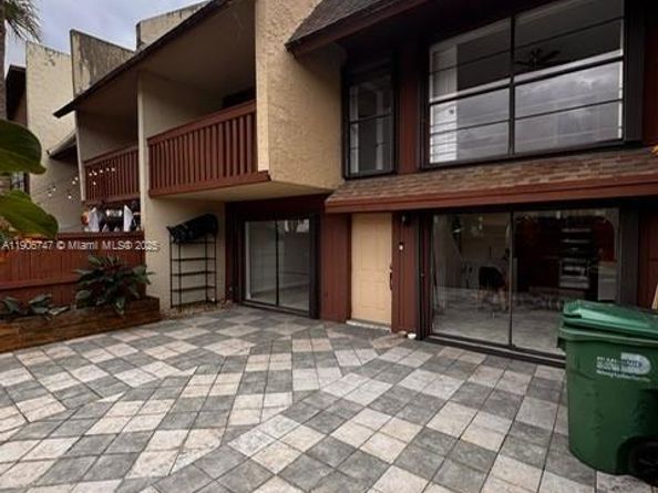 6724 SW 114th Pl F, Miami FL 33173