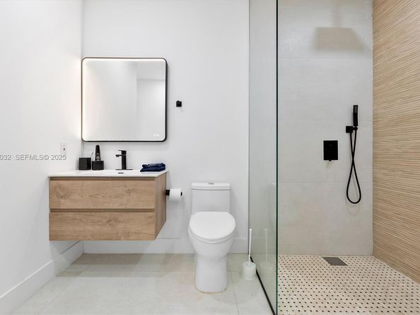 210 NE 107 st, Miami Shores FL 33161