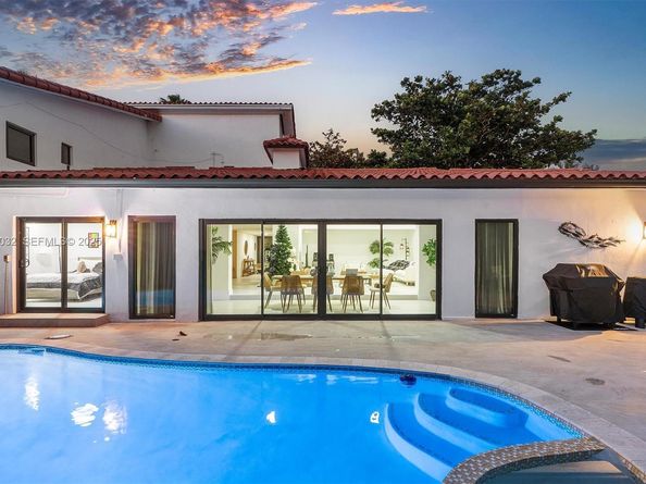 210 NE 107 st, Miami Shores FL 33161