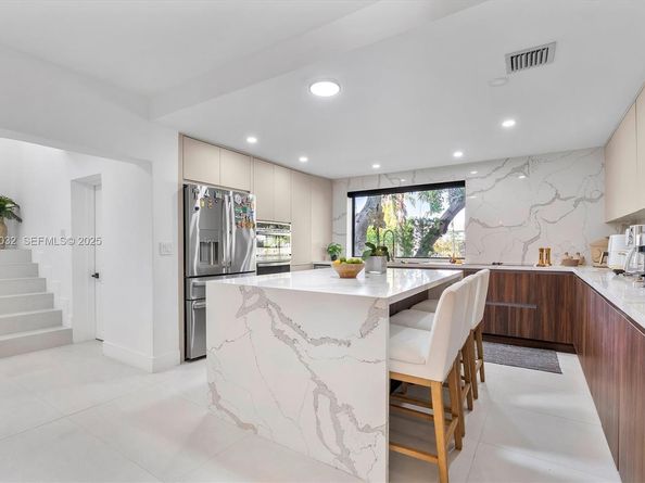 210 NE 107 st, Miami Shores FL 33161