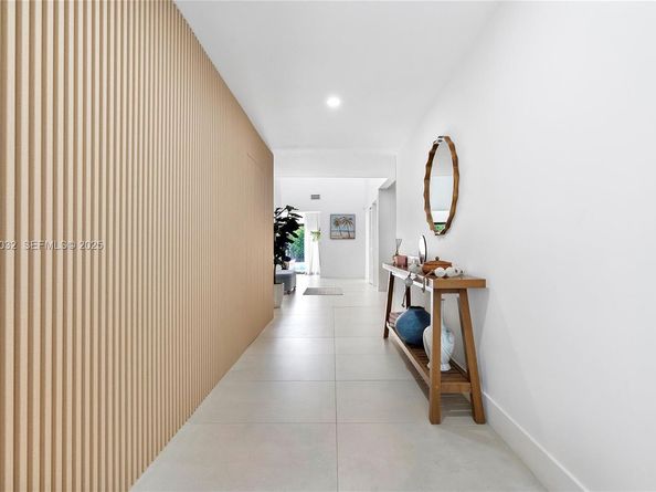 210 NE 107 st, Miami Shores FL 33161