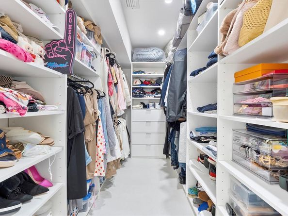 210 NE 107 st, Miami Shores FL 33161