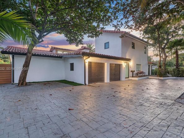 210 NE 107 st, Miami Shores FL 33161