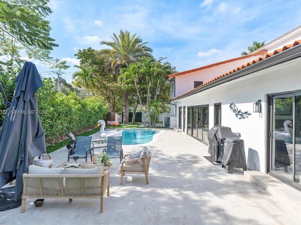 210 NE 107 st, Miami Shores FL 33161