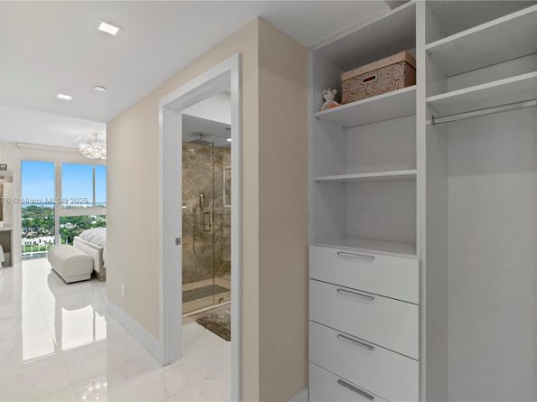 4779 Collins Ave 1205, Miami Beach FL 33140