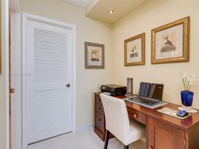 2500 Parkview Dr 2315, Hallandale Beach FL 33009