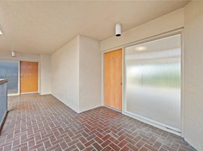 6601 SW 116th Ct 403, Miami FL 33173